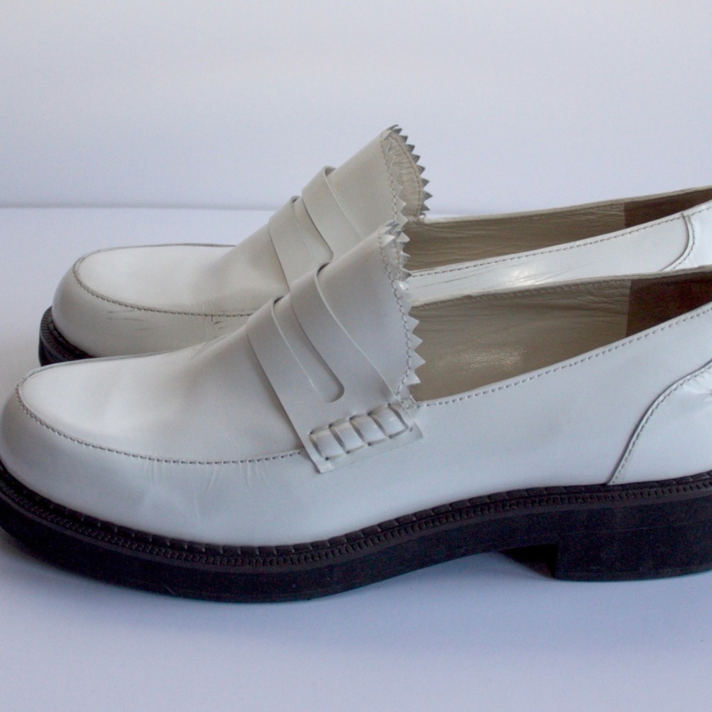 Jil Stuart White Chunky Loafers